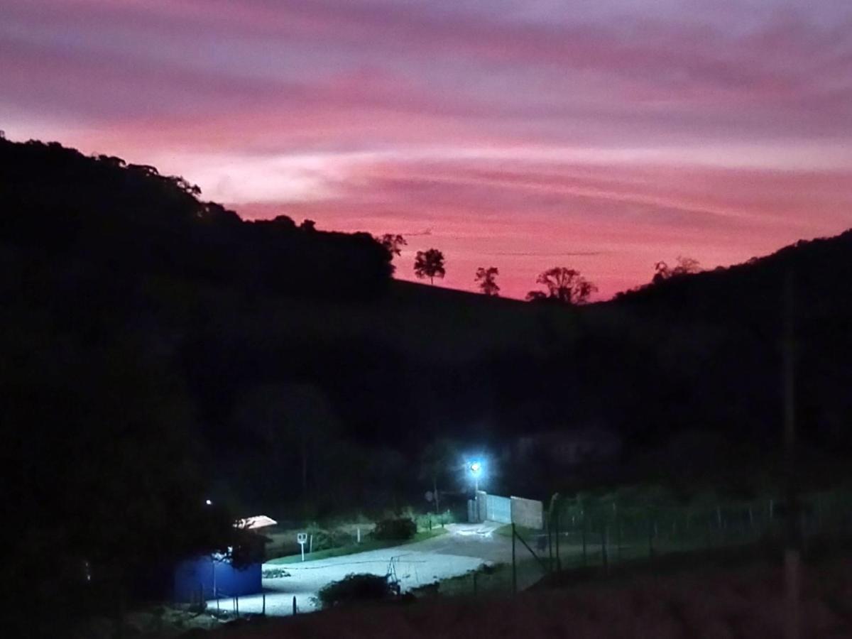 אגואס דה פראטה Sitio No Interior De Sp Para Curtir A Natureza מראה חיצוני תמונה